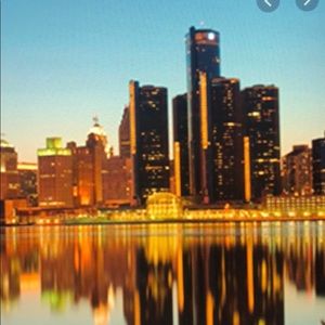 Meet your Posher, Phyllis